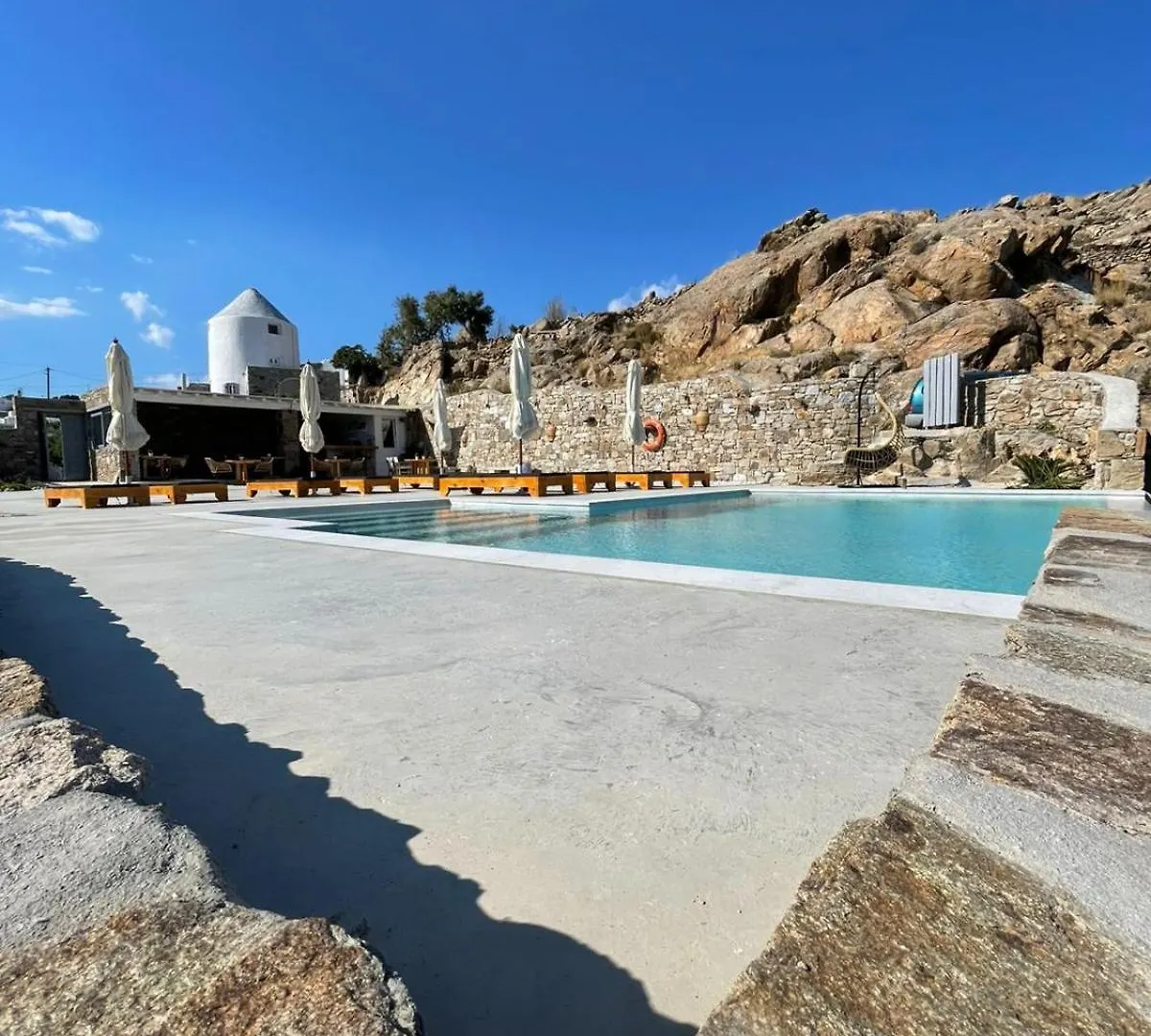 Apostolis Windmill Apartment Psarou  Greece