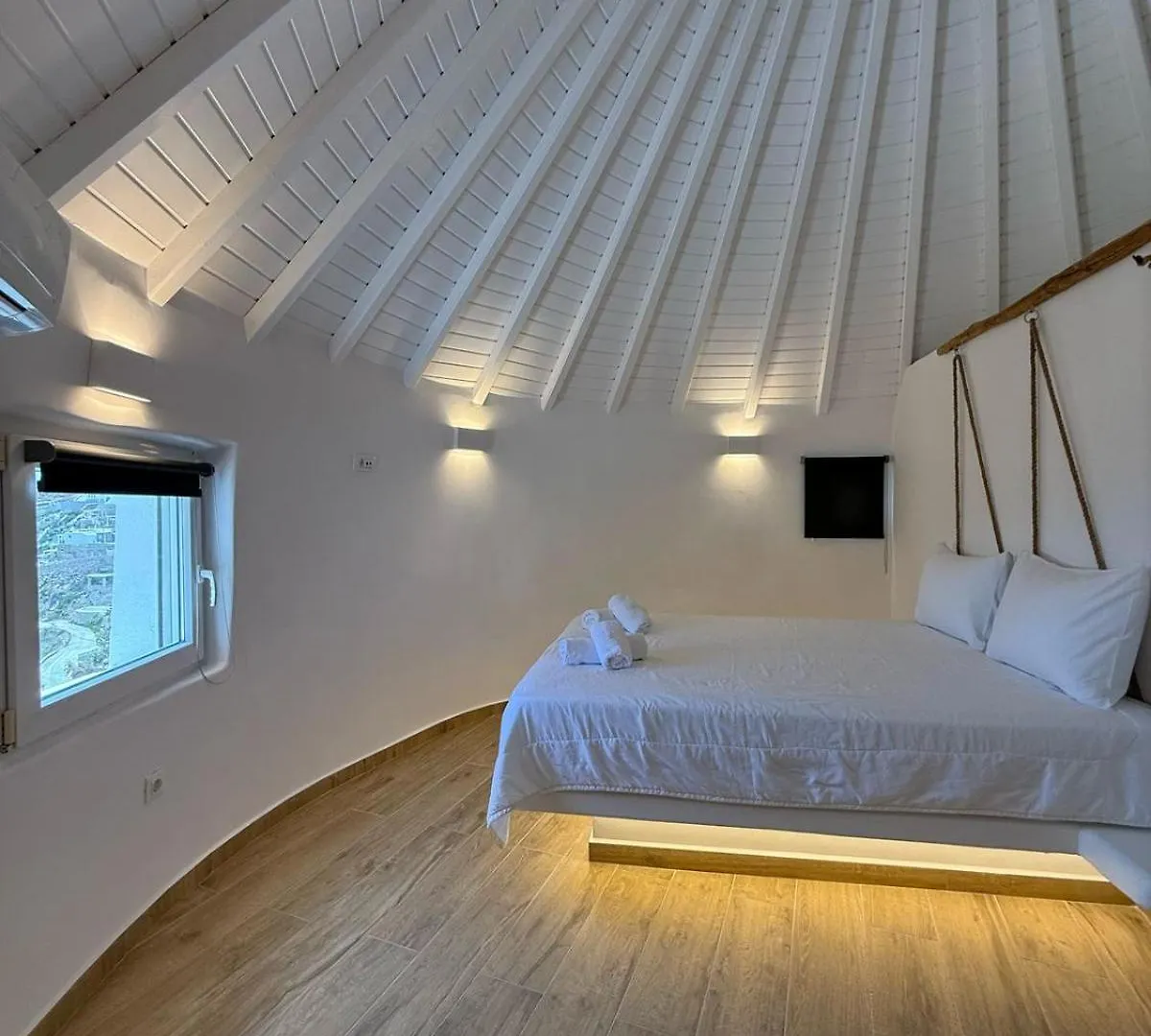 Apostolis Windmill Apartment Psarou  Greece